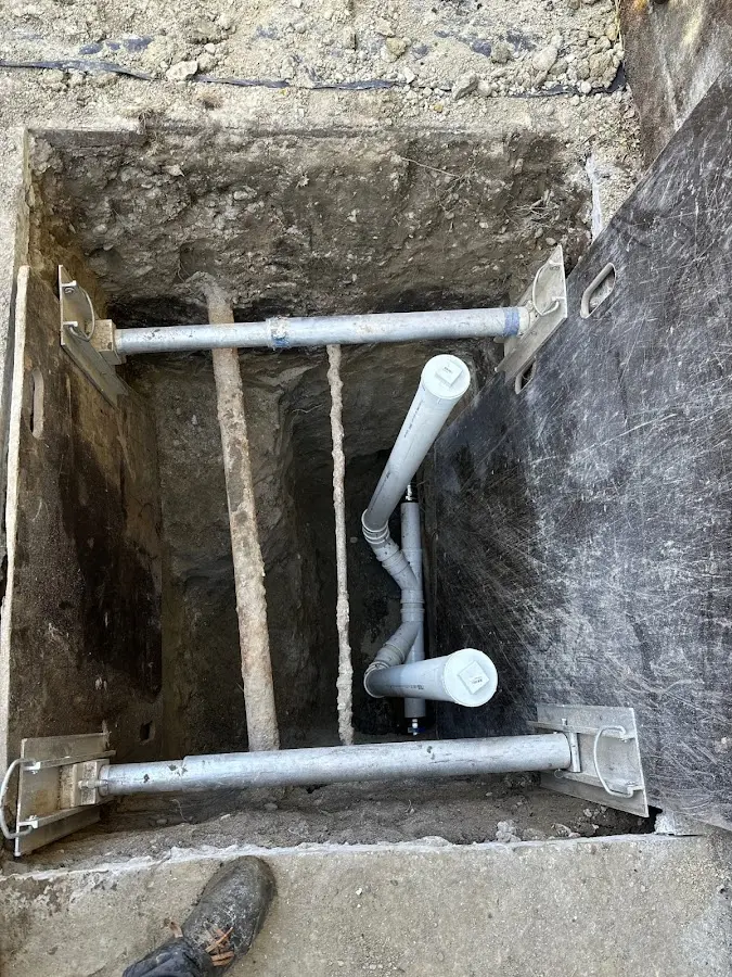 Experienced plumber completing Gas Line Repair work in Boaz